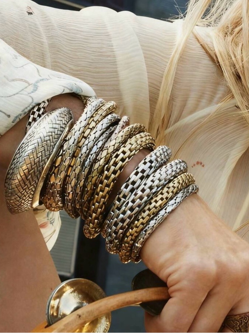 New Free People Metallic Mesh Stretch Bangle Bracelet Set - Picture 4 of 12